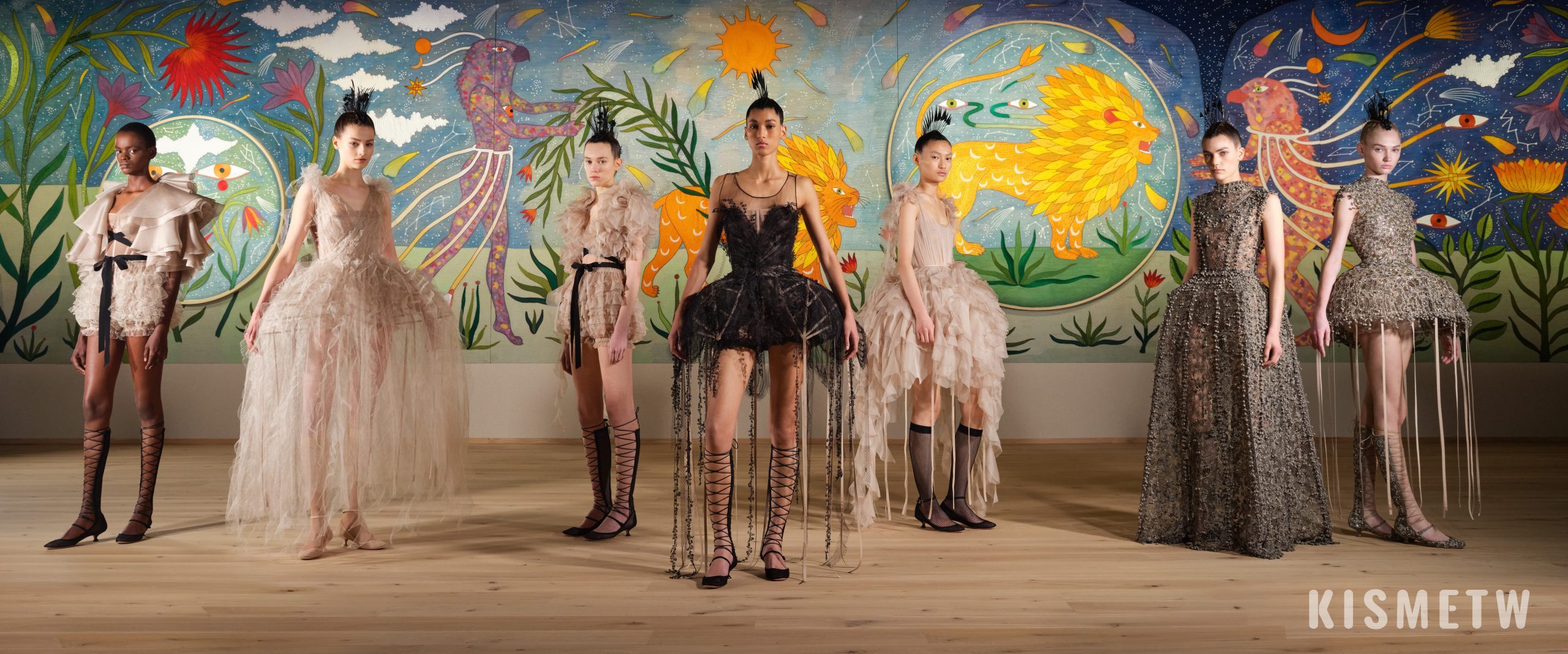 DIOR 2025 春夏高訂系列發表：鏡中世界的時尚詩篇