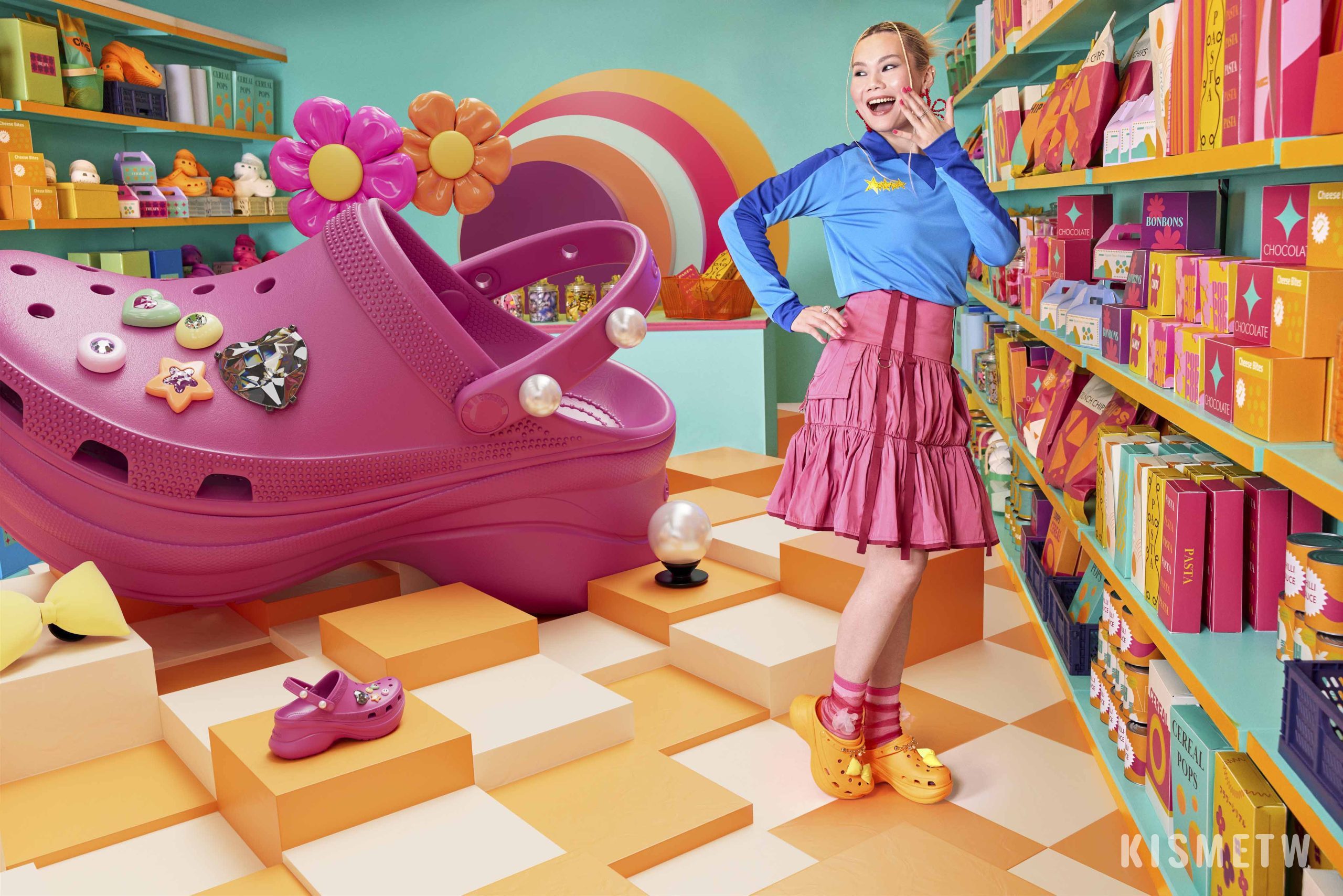 Crocs Classic Bae王者回歸！60mm厚底設計讓你走出自信氣場全開 9 scaled