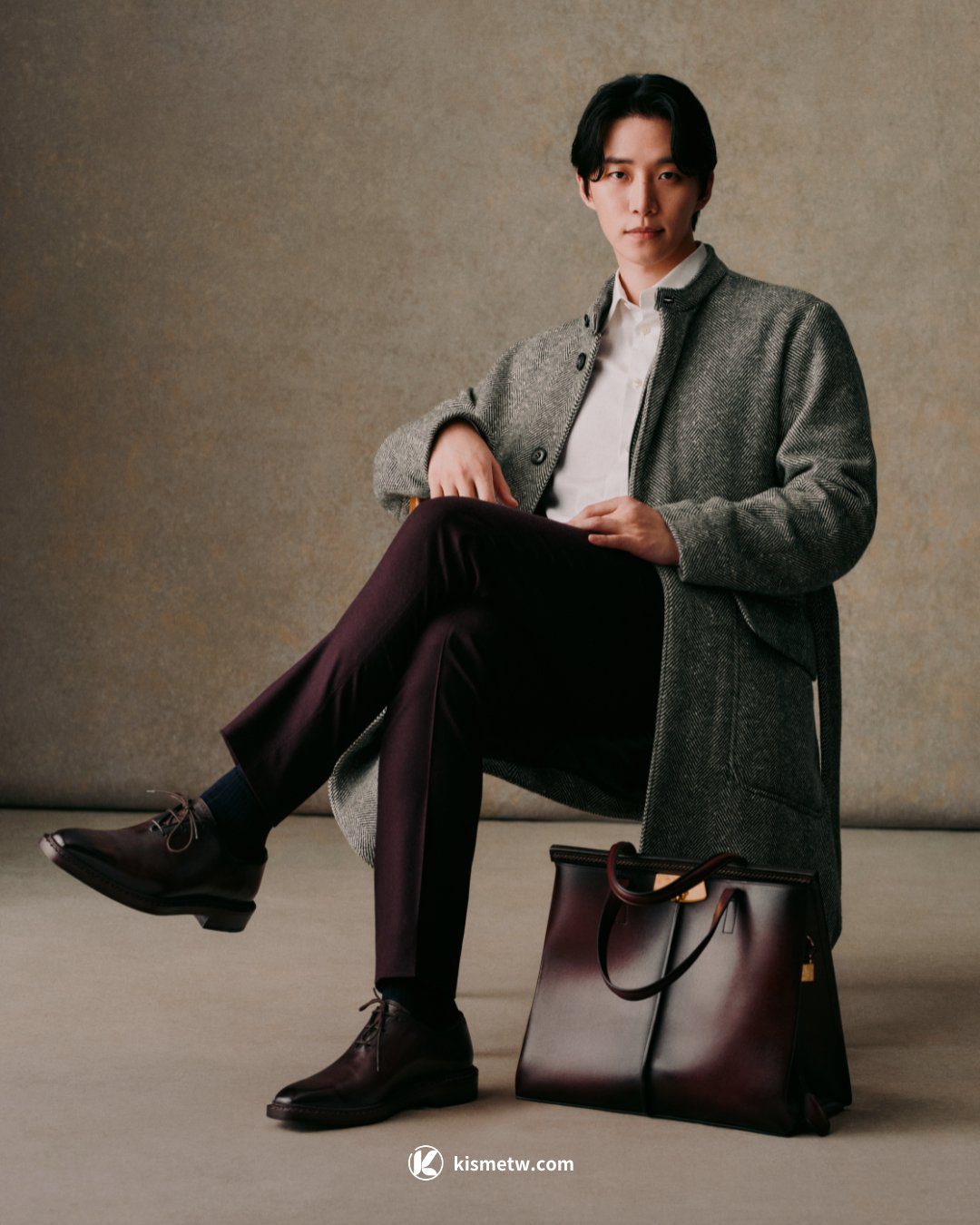 韓流魅力遇上法式奢華李俊昊攜手 Berluti 共譜優雅新篇章3