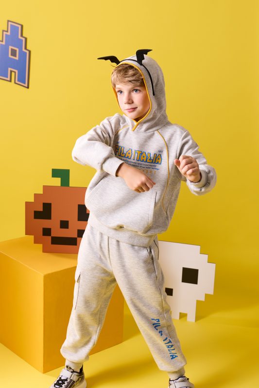 FILA PIXEL HALLOWEEN玩出新潮流 登入像素遊戲世界，開啟萬聖節最萌穿搭冒險 2