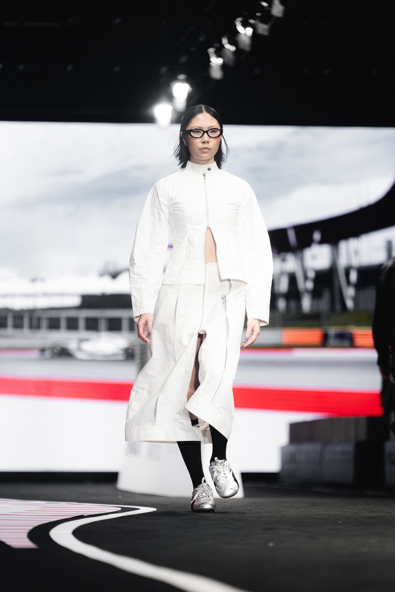 INMORIES × PUMA聯手登台北時裝週｜Speedcat Metallic銀速首發掀起賽道時尚革命 (1)