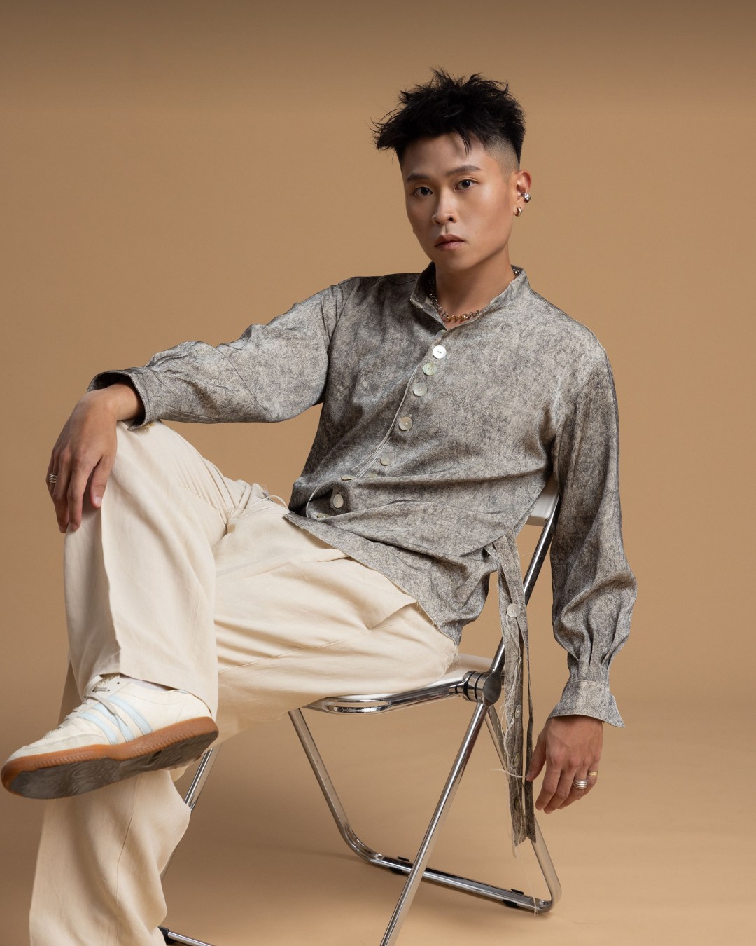 LINION《自己自己 mi casa su casa》回歸 以 Neo Soul 詮釋誠實與生活節奏的自我之歌