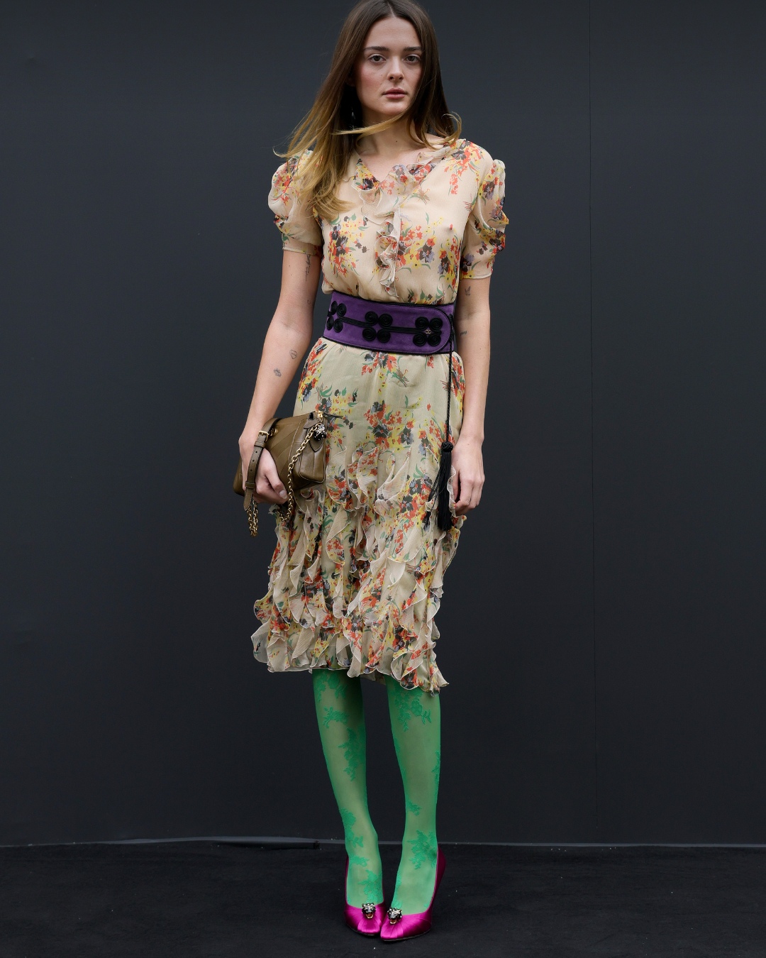 Valentino 2026春夏《Fireflies》系列時裝秀：Alessandro Michele 以黑暗為畫布描繪人性微光3