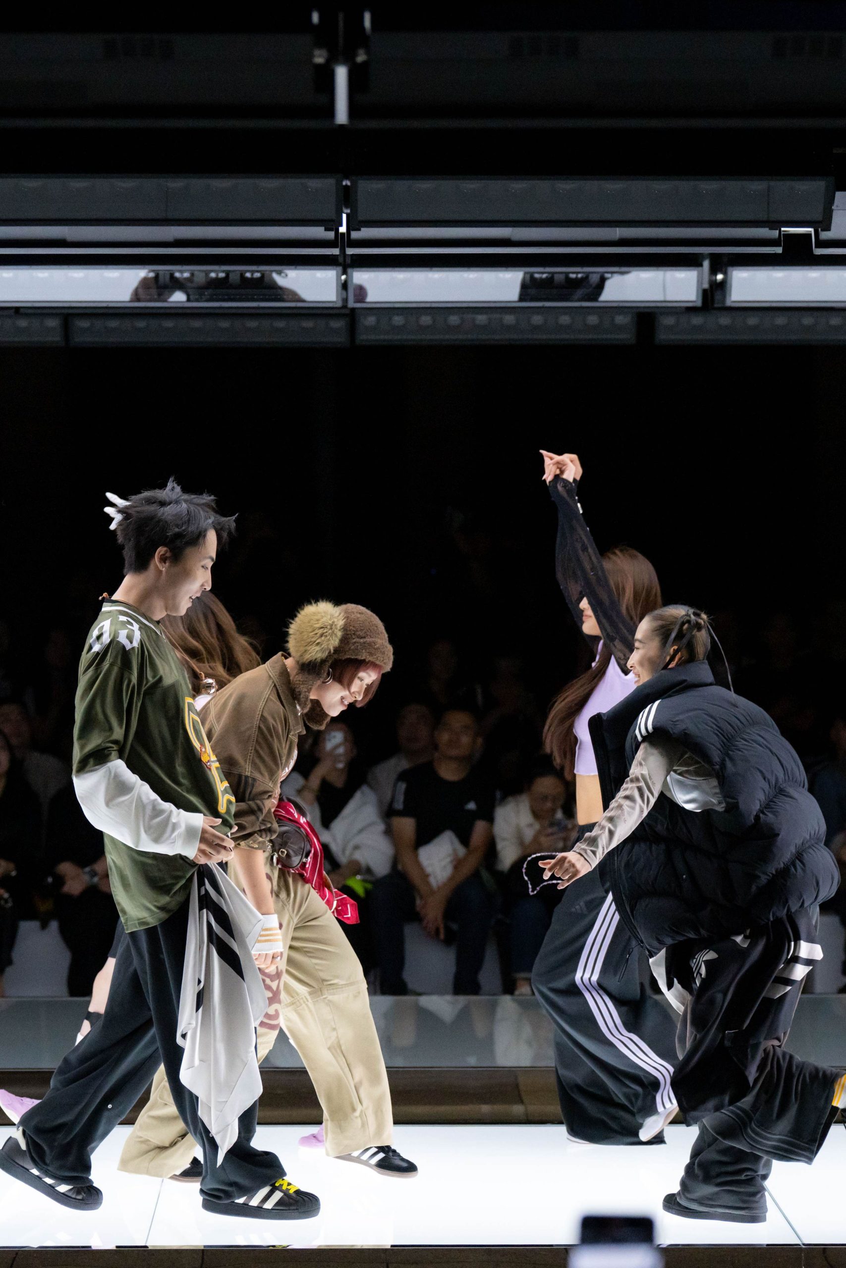 Adidas以「POWER OF THREE」震撼上海時裝周　重新定義街頭時尚與創意疆界 (5)