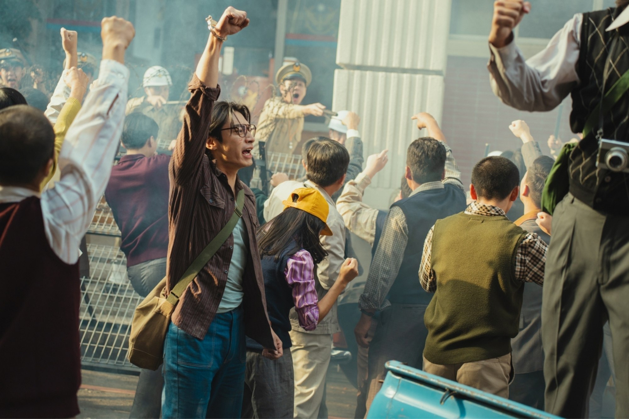 《那張照片裡的我們》聖誕跨年上映｜李沐、振永、宋柏緯共譜 1977 青春戀曲2