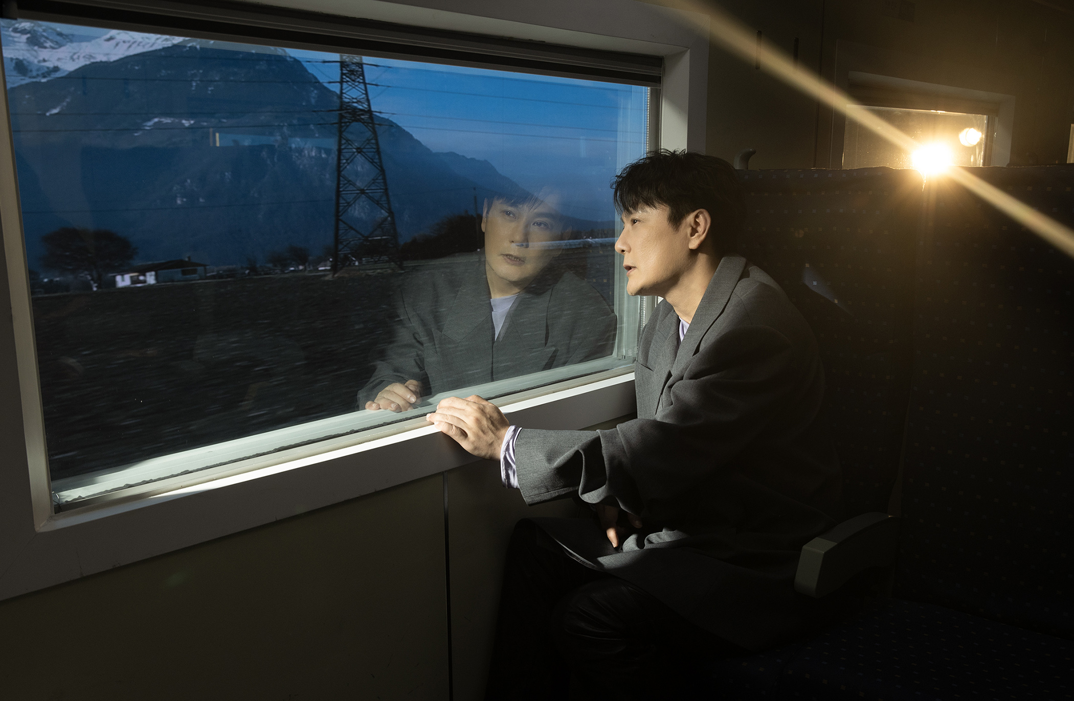 張信哲〈皺紋寫字〉以母語吟詠母愛　MV重返斗六化作母親與大地的詩篇 (3)