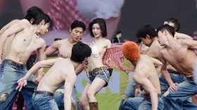 從舞台到社群綻放性感能量｜盤點南韓最胸猛火辣話題身材女星