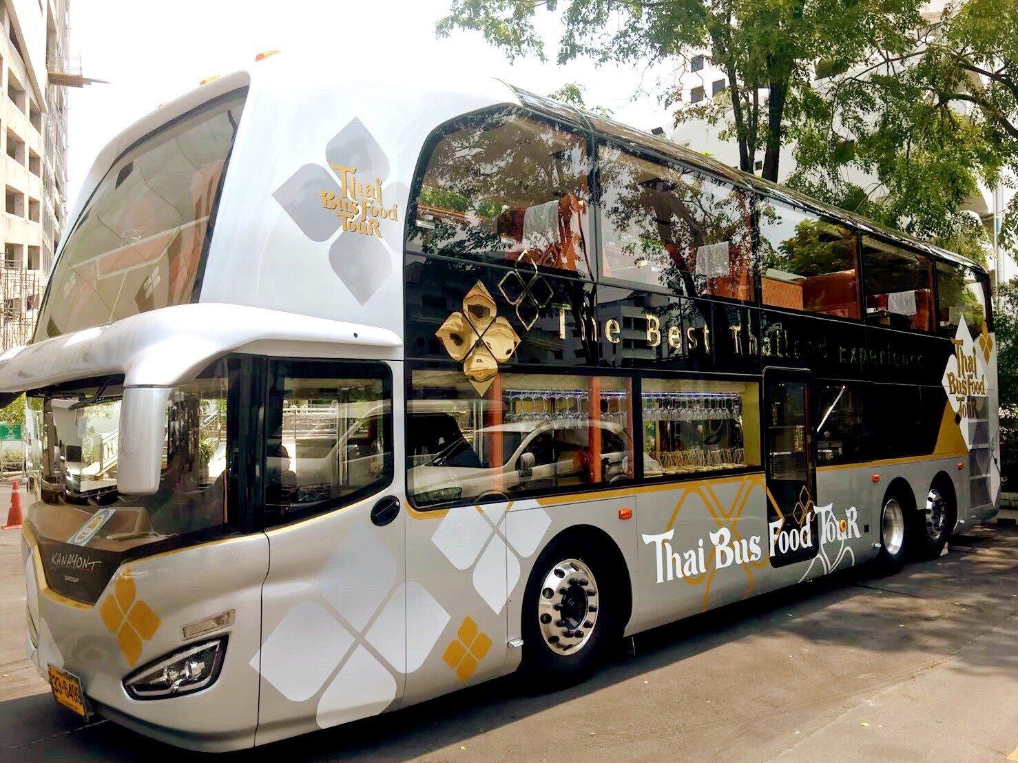 曼谷米其林美食巴士攻略｜Thai Bus Food Tour最新票價路線餐點全指南