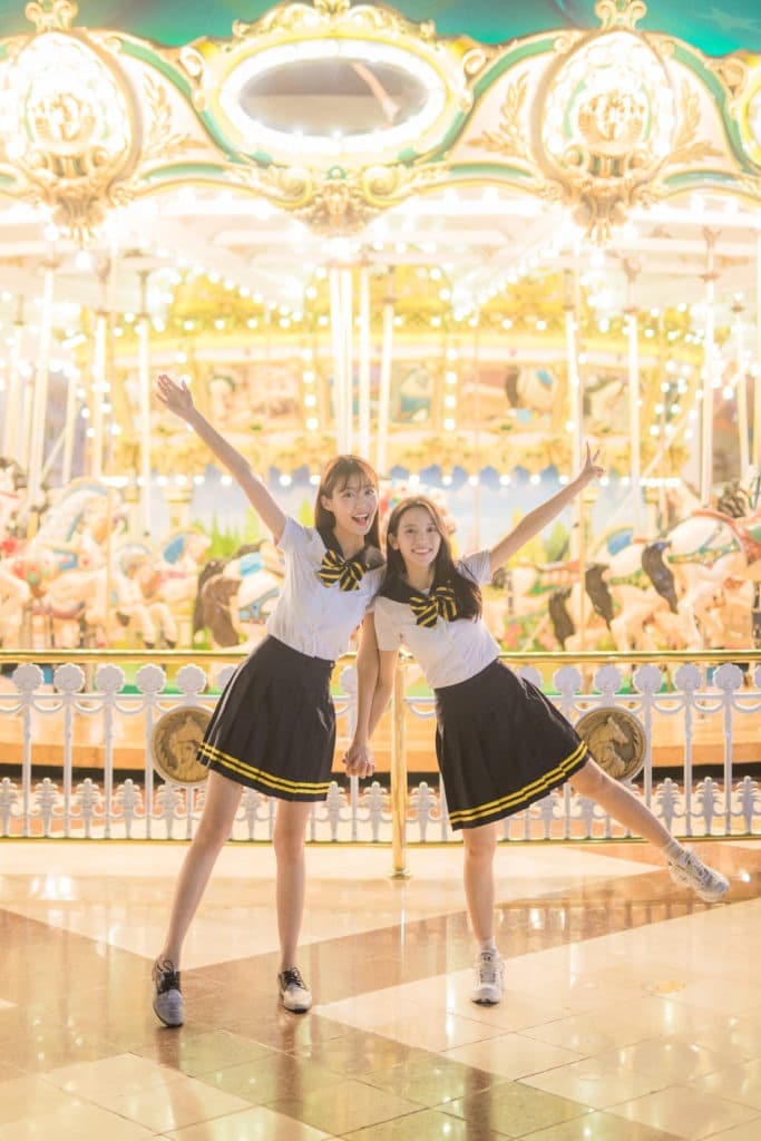 來韓國首爾玩，絕對不能錯過體驗獨特的校服文化。這篇文章幫大家整理了與梨花校服有關的交通、預約方式、校服介紹以及租借流程的資訊，讓你事前有充分的了解！ - KOHA