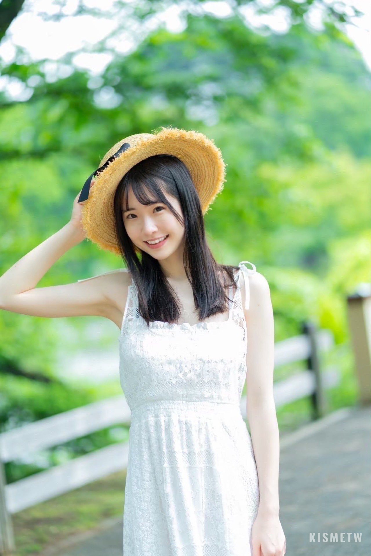 與「校花」白上咲花的美麗邂逅就在 2 月 ForAVer 女優攝影會2
