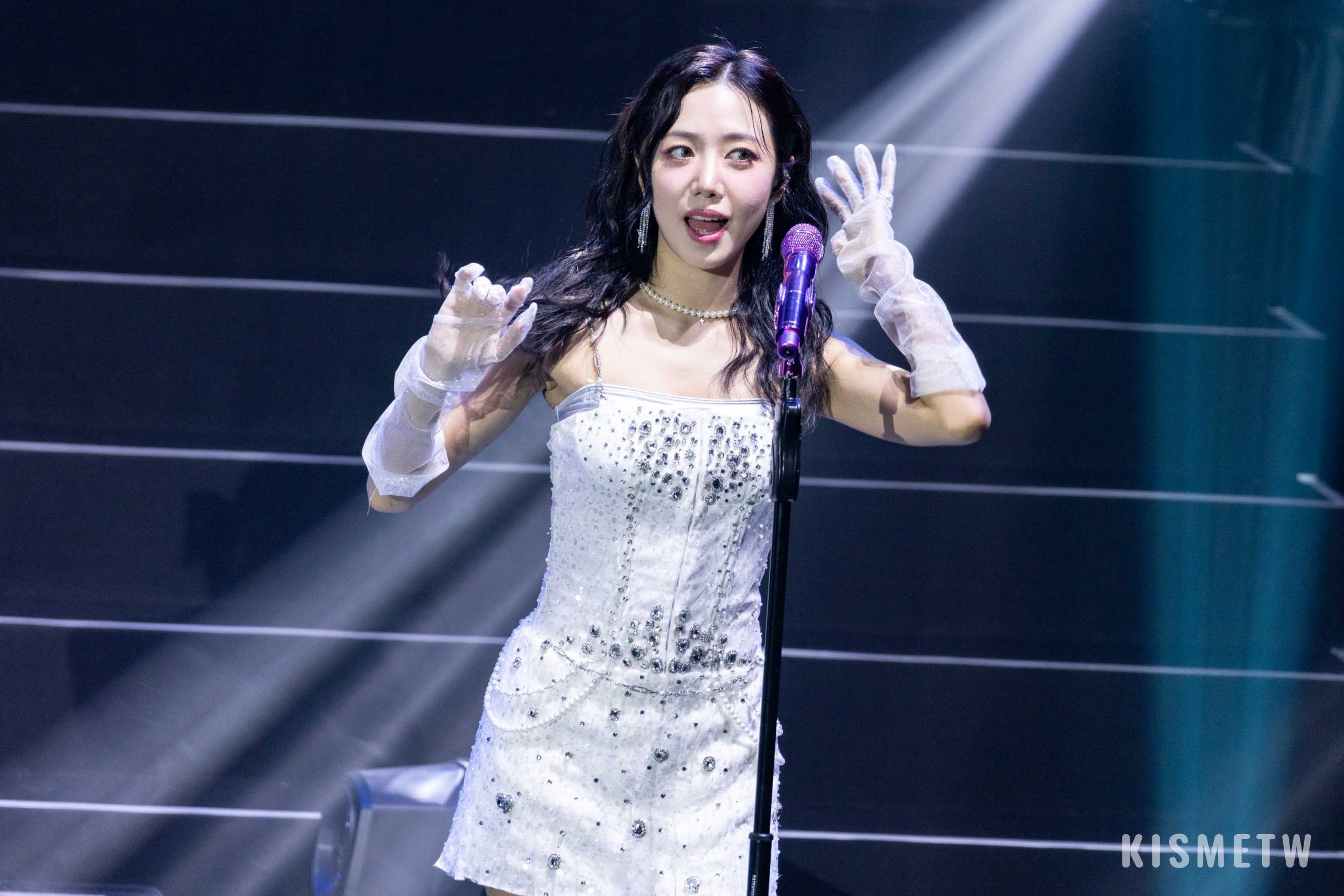 Apink 初四啦！火辣寵粉許願新年都是「HApink NEW YEAR！」6