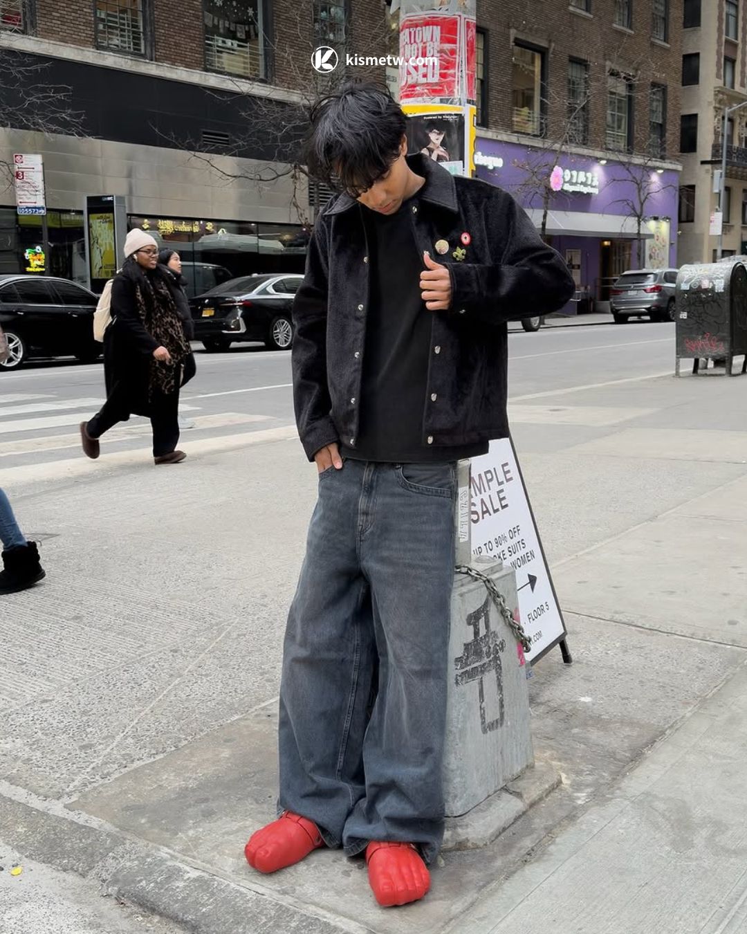 Bravest Studios Foot Clog 穿上它你就是浩克！3