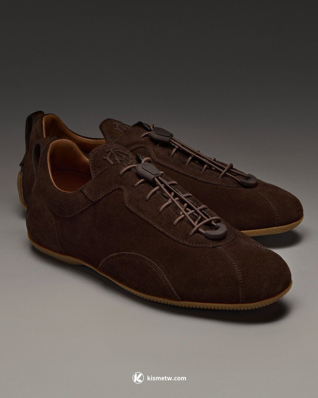 經典駕馭風格的現代詮釋 DUNHILL 發表全新 DAVIES 運動鞋系列3