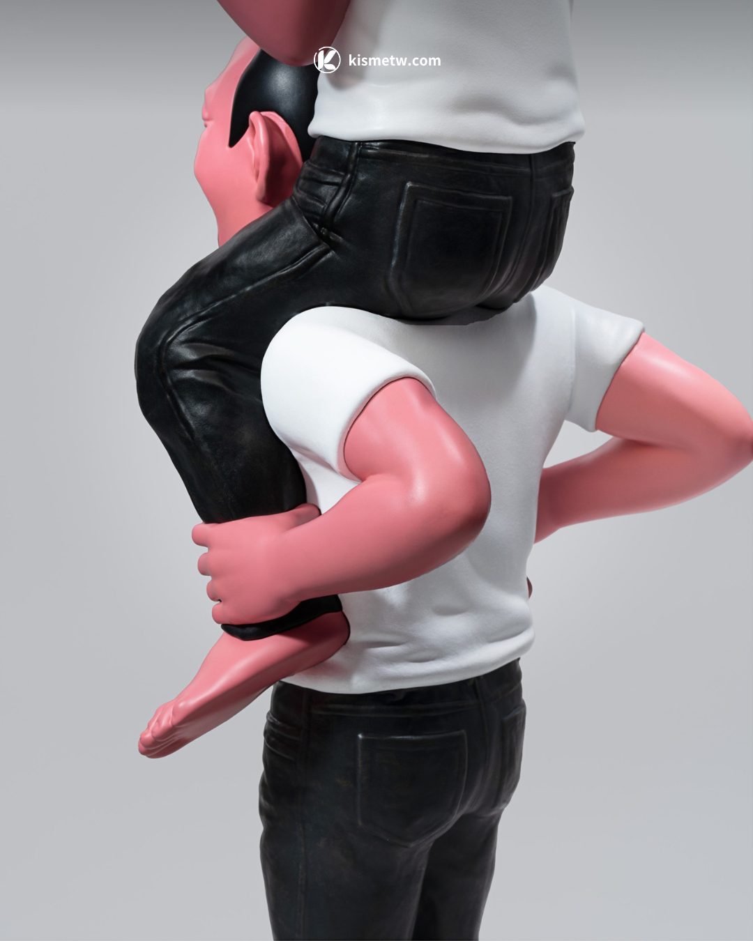 全球僅 40 枚的藝術珍藏 AllRightsReserved 攜手岳敏君推出限量雕塑3