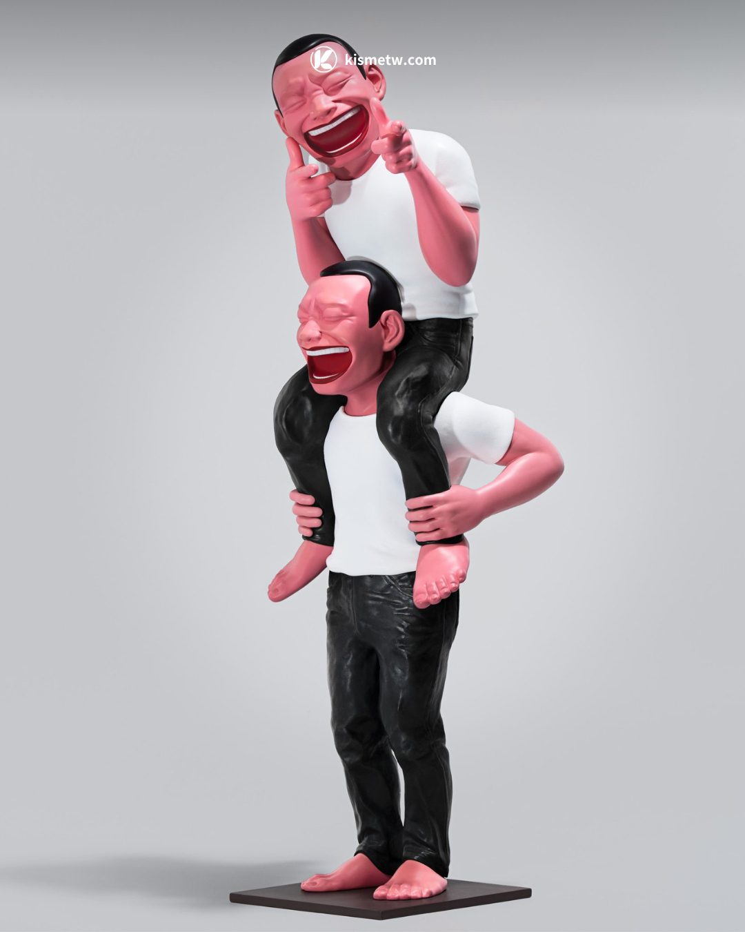 全球僅 40 枚的藝術珍藏 AllRightsReserved 攜手岳敏君推出限量雕塑5