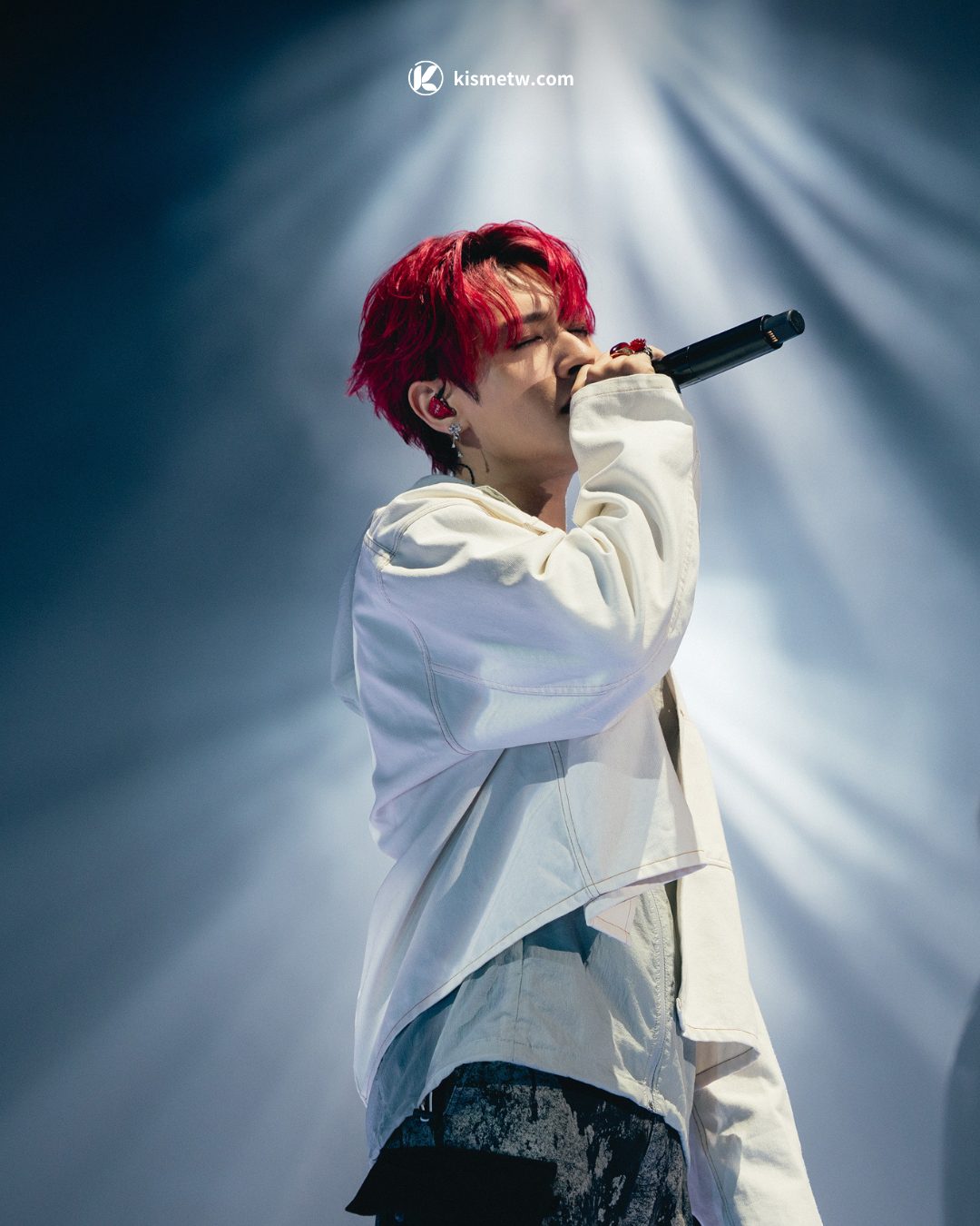 FEniX首場演唱會震撼TICC｜升降天幕豪華舞台全場感動淚崩 (9)