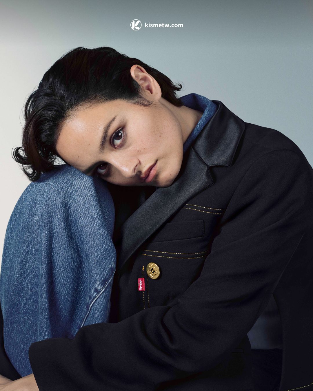 Levi’s® X Sacai重塑丹寧潮流｜2025春夏聯名系列掀起無性別時尚新浪潮 (7)