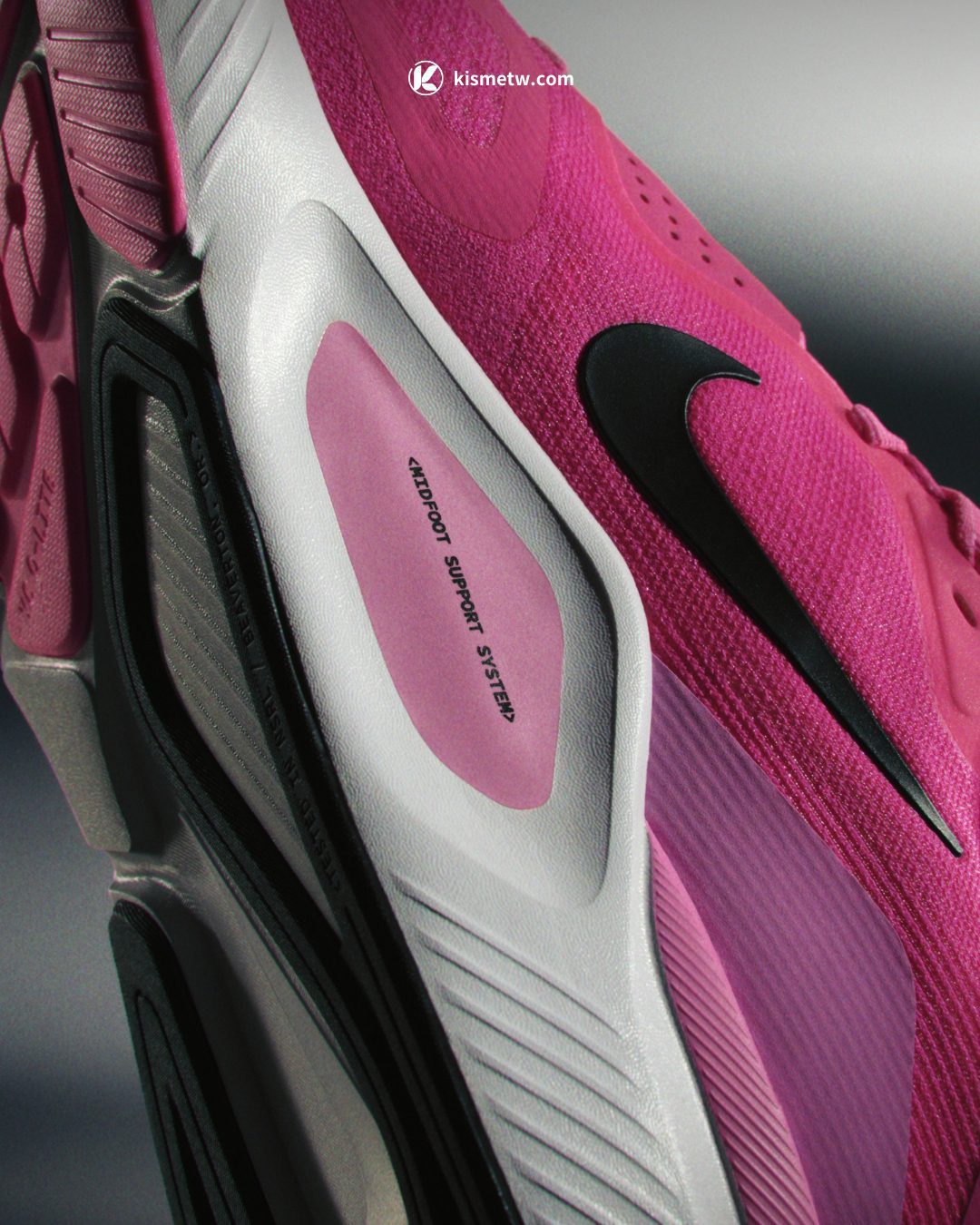 Nike Structure 26 全新升級 穩定跑感與舒適緩震的理想融合3