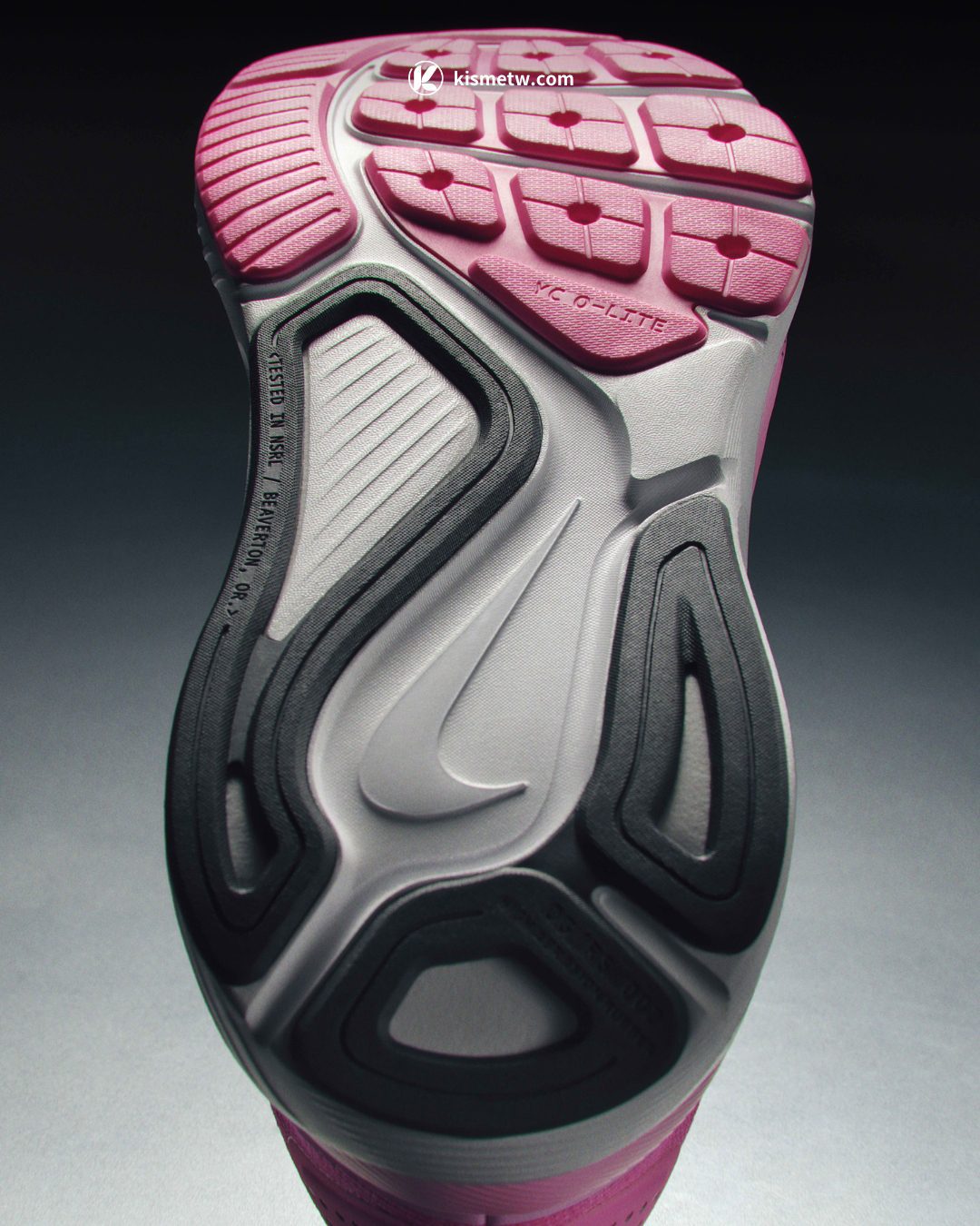 Nike Structure 26 全新升級 穩定跑感與舒適緩震的理想融合4