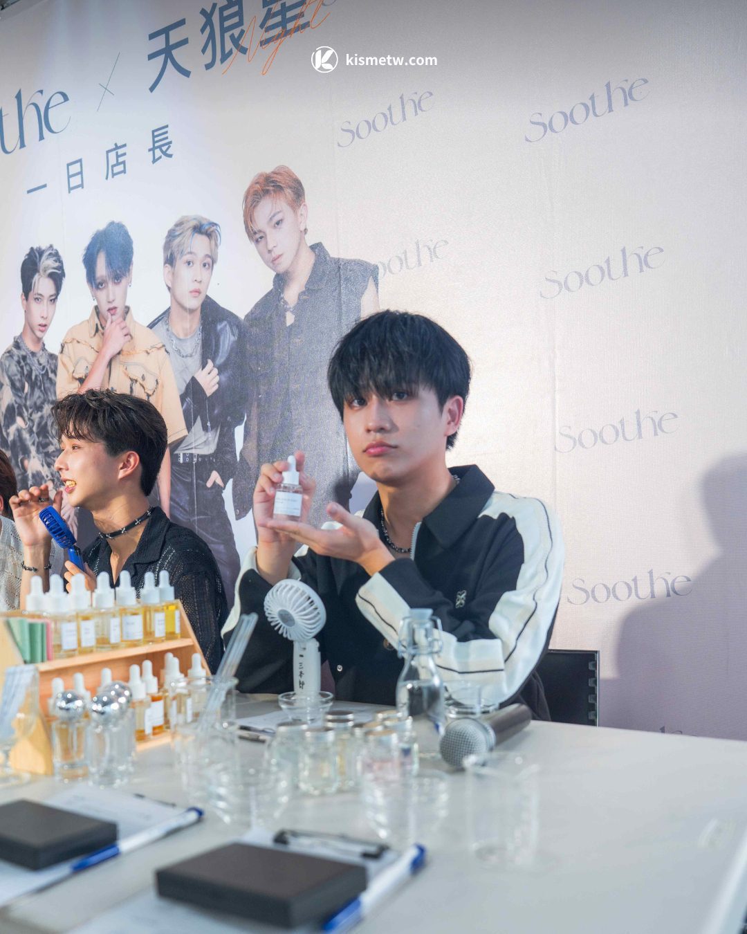 《原子少年2》男團「天狼星」香氛活動爆棚 嘉義見面會粉絲熱情應援5
