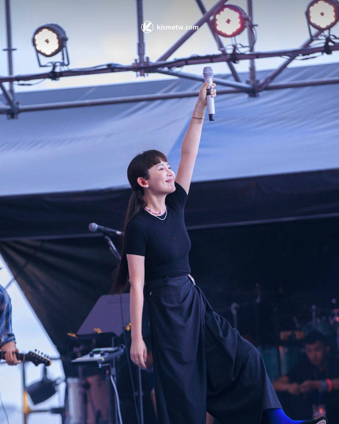 蔡健雅、魏如萱、陳忻玥暴雨熱唱，2025東浪嘉年華揭開台東音樂序章 (8)