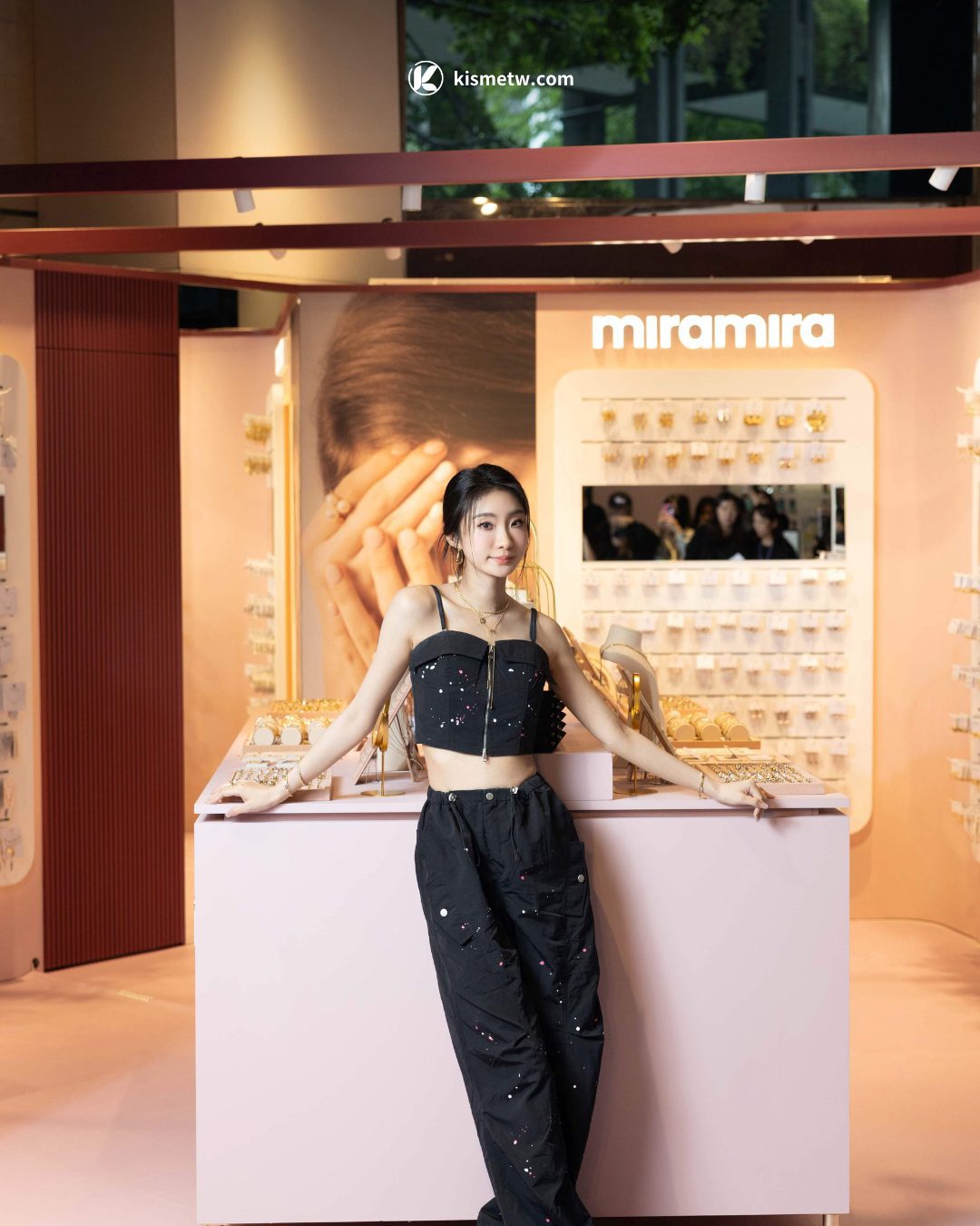 西班牙飾品品牌miramira快閃台北，創作歌手陳華演繹百變混搭風格魅力 (6)