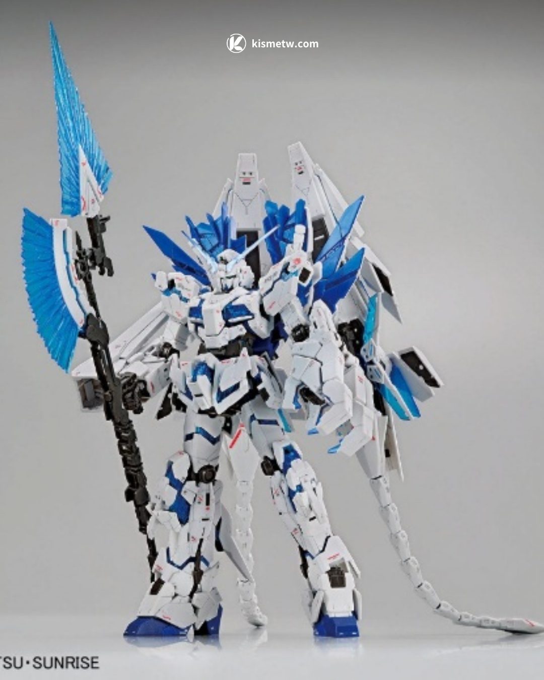 鋼彈模型45週年紀念快閃登場，RX 78 2巨型立像桃園首展震撼亮相 (1)