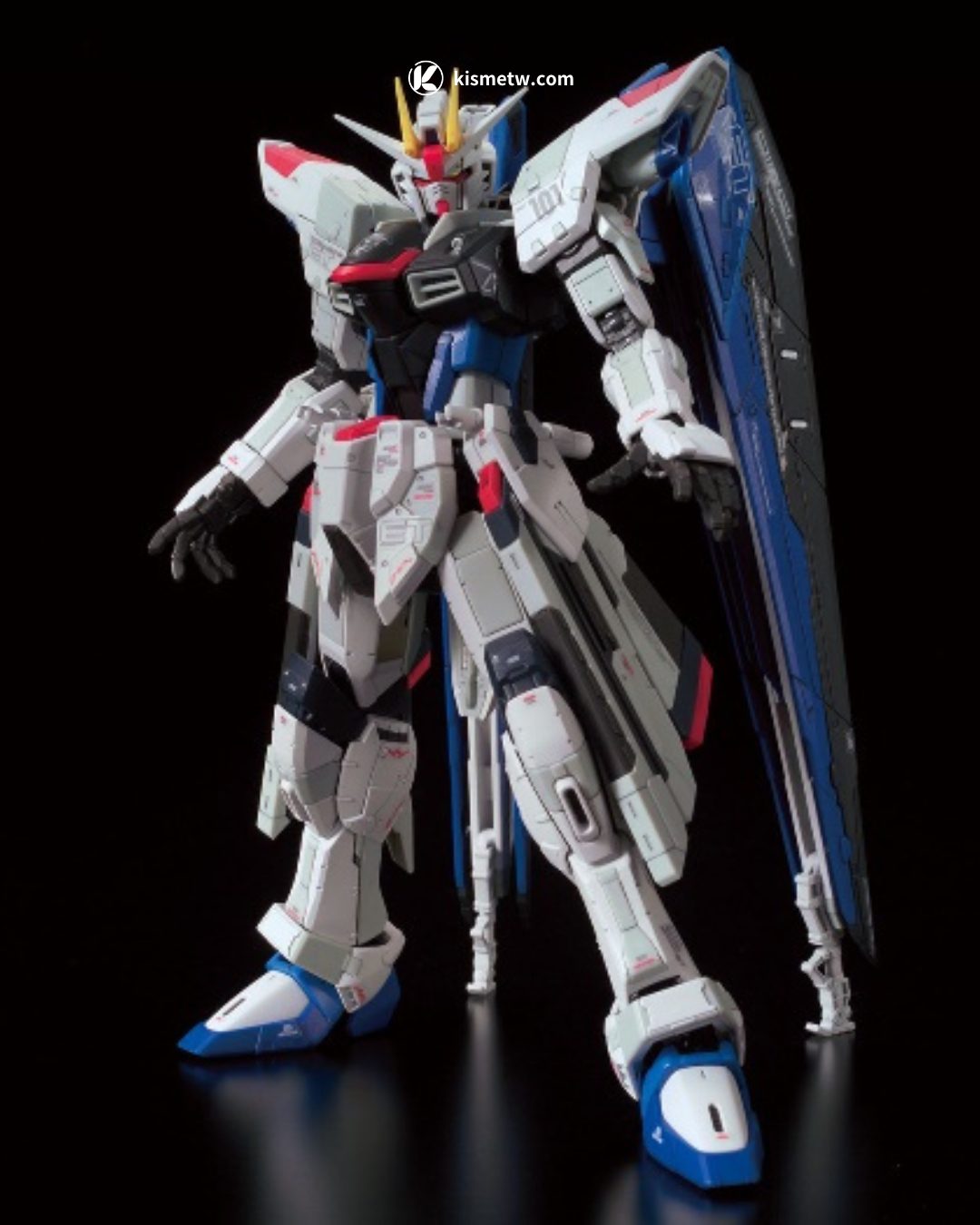 鋼彈模型45週年紀念快閃登場，RX 78 2巨型立像桃園首展震撼亮相 (5)