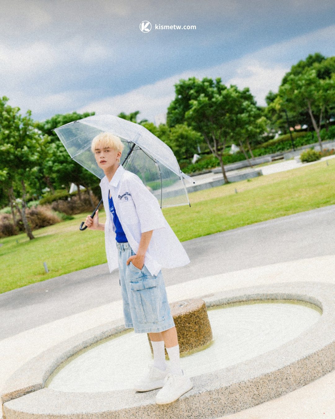 Ozone周子翔療癒新曲〈雨傘忘了帶走〉釋出，細膩唱腔詮釋遺憾愛情 (2)