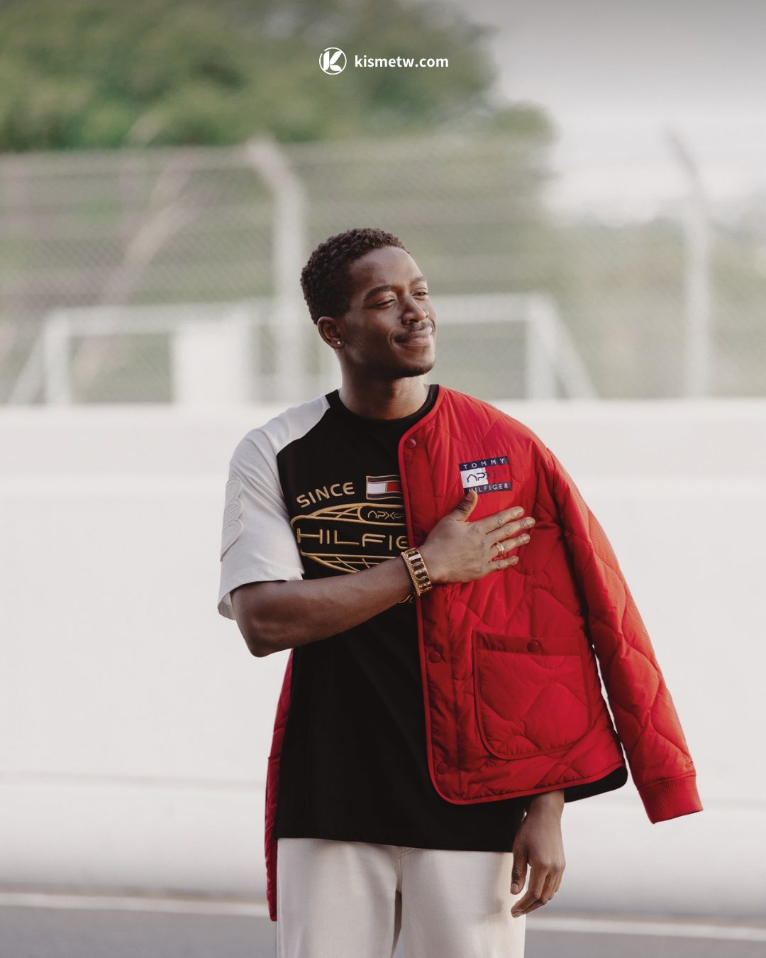 TOMMY HILFIGER 推出 APXGP 限量聯名賽車服飾｜與《F1 電影》共振潮流與速度7