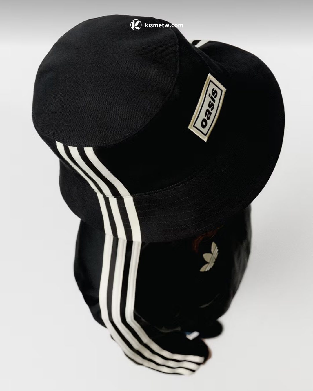 adidas 攜手 Oasis 打造 26 款經典復刻單品 Live ‘25 系列向 90 年代音樂與街頭文化致敬2