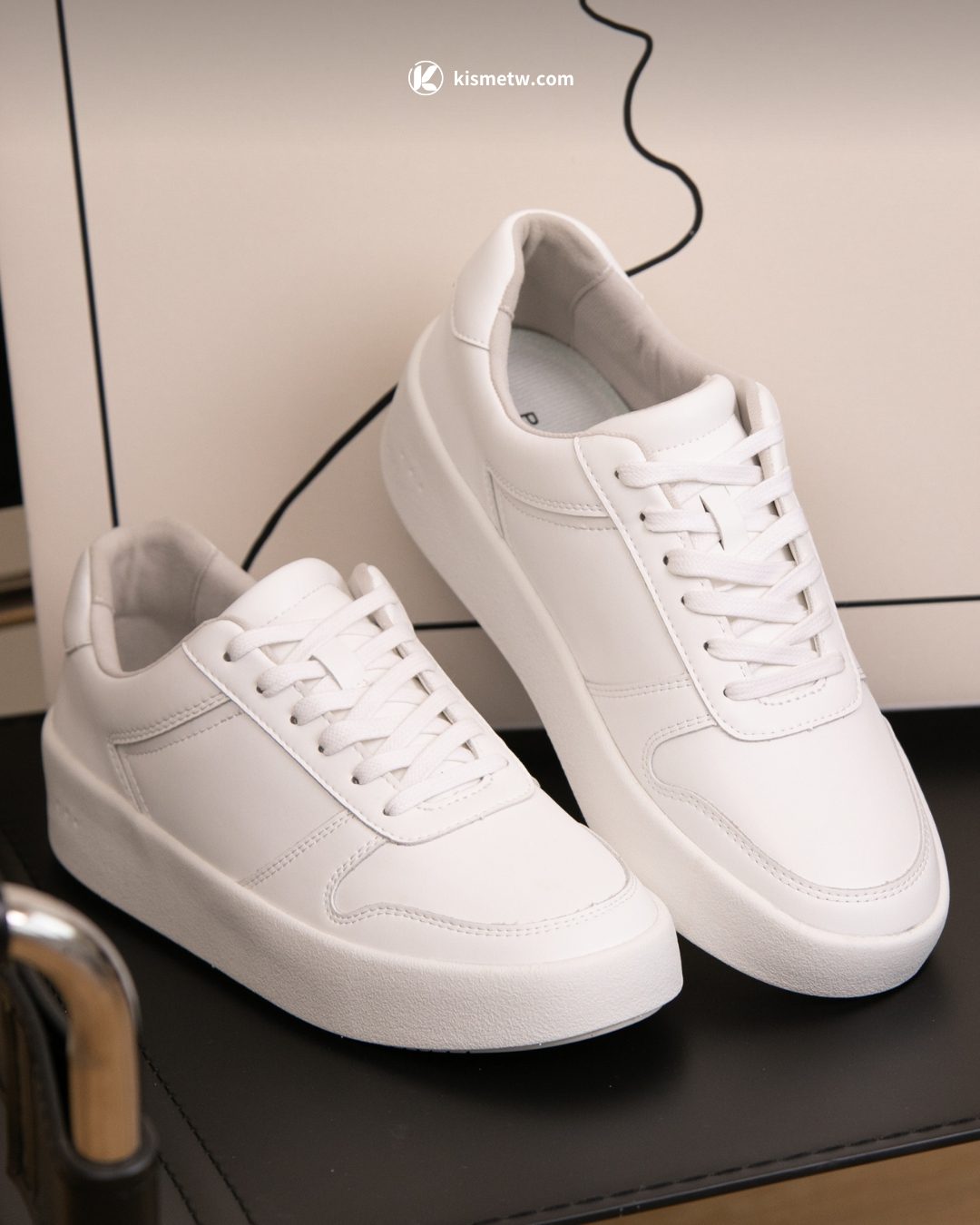 雨天也能穿的極致白鞋！PROJEXT Model 3 科技防水時尚小白鞋震撼登場 (1)