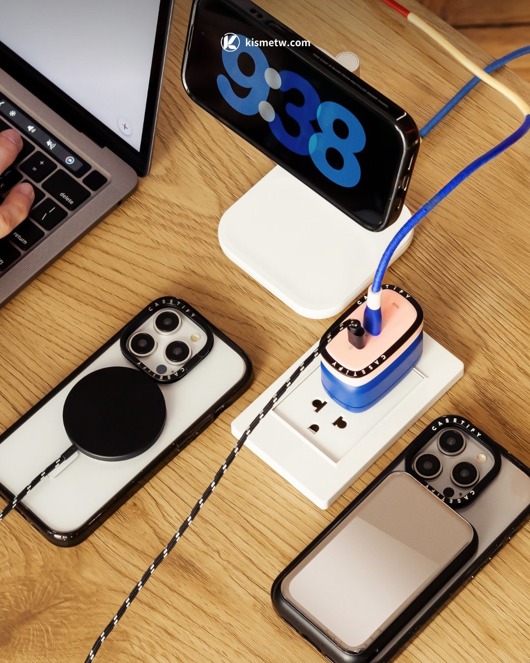 CASETiFY 推出PowerThru™極輕薄MagSafe行動電源，音樂祭零斷電最佳充電選擇 (3)