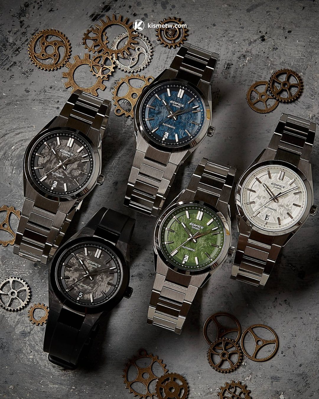 CASIO EDIFICE 首推機械錶 EFK 100 系列 碳纖結構演繹賽車工藝風格3