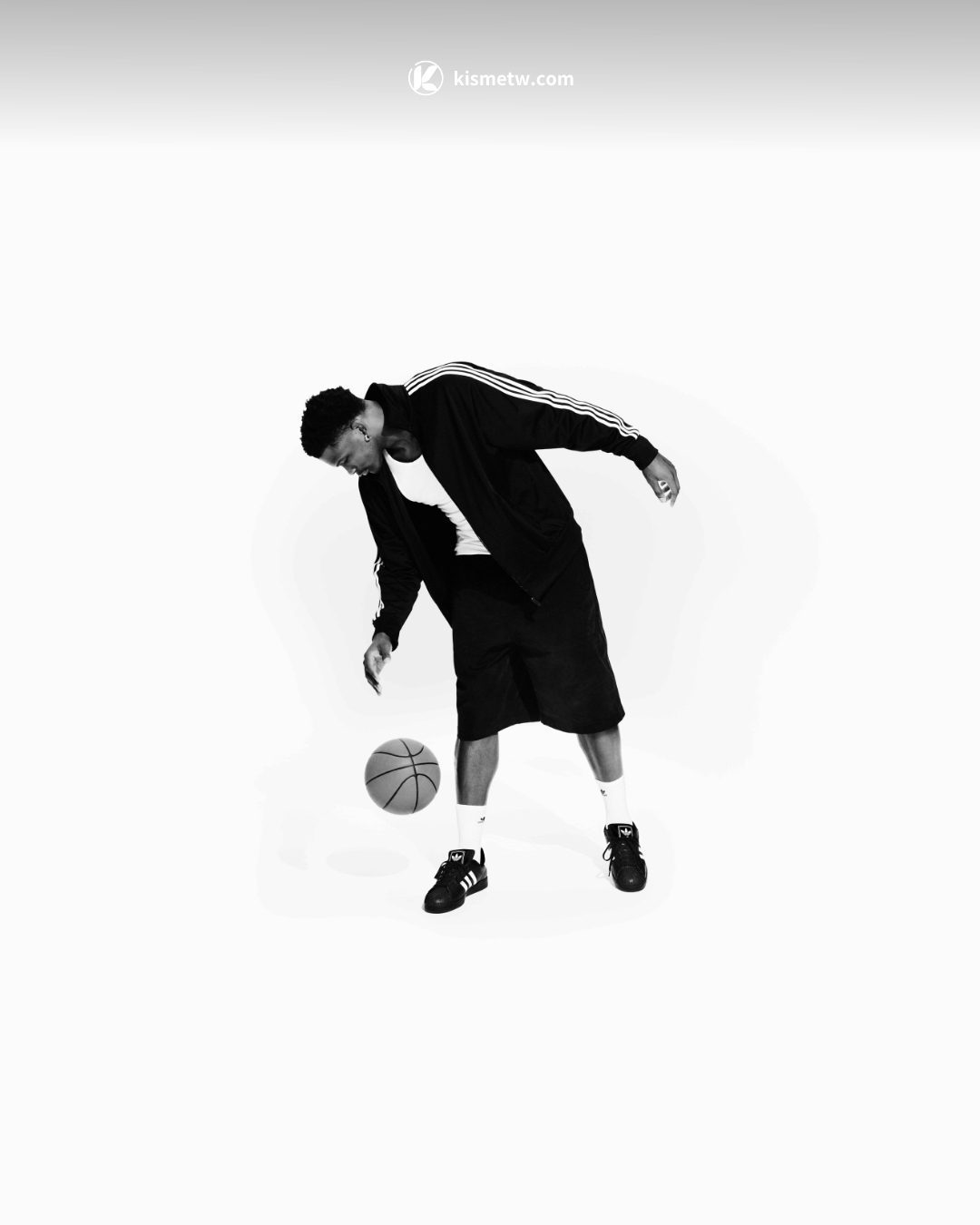 Adidas SUPERSTAR 再掀街頭風暴，全新「The Original」企劃聚焦原創勢力 (2)
