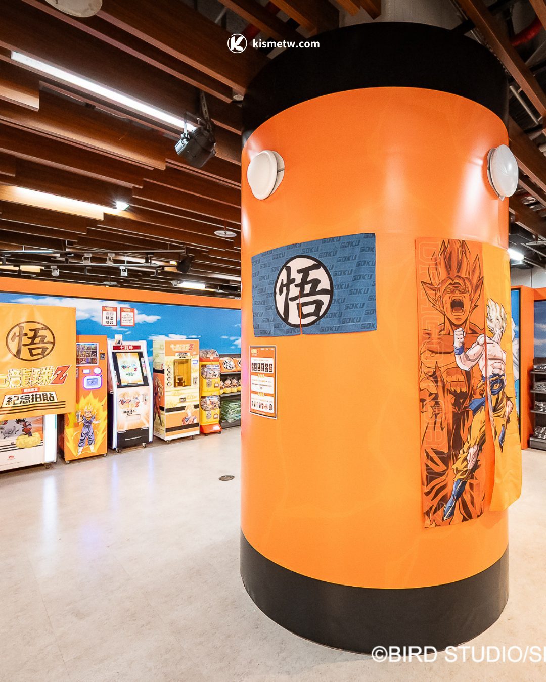 悟空現身東區！七龍珠Z快閃店十大打卡點、限定周邊全面開戰 (2)