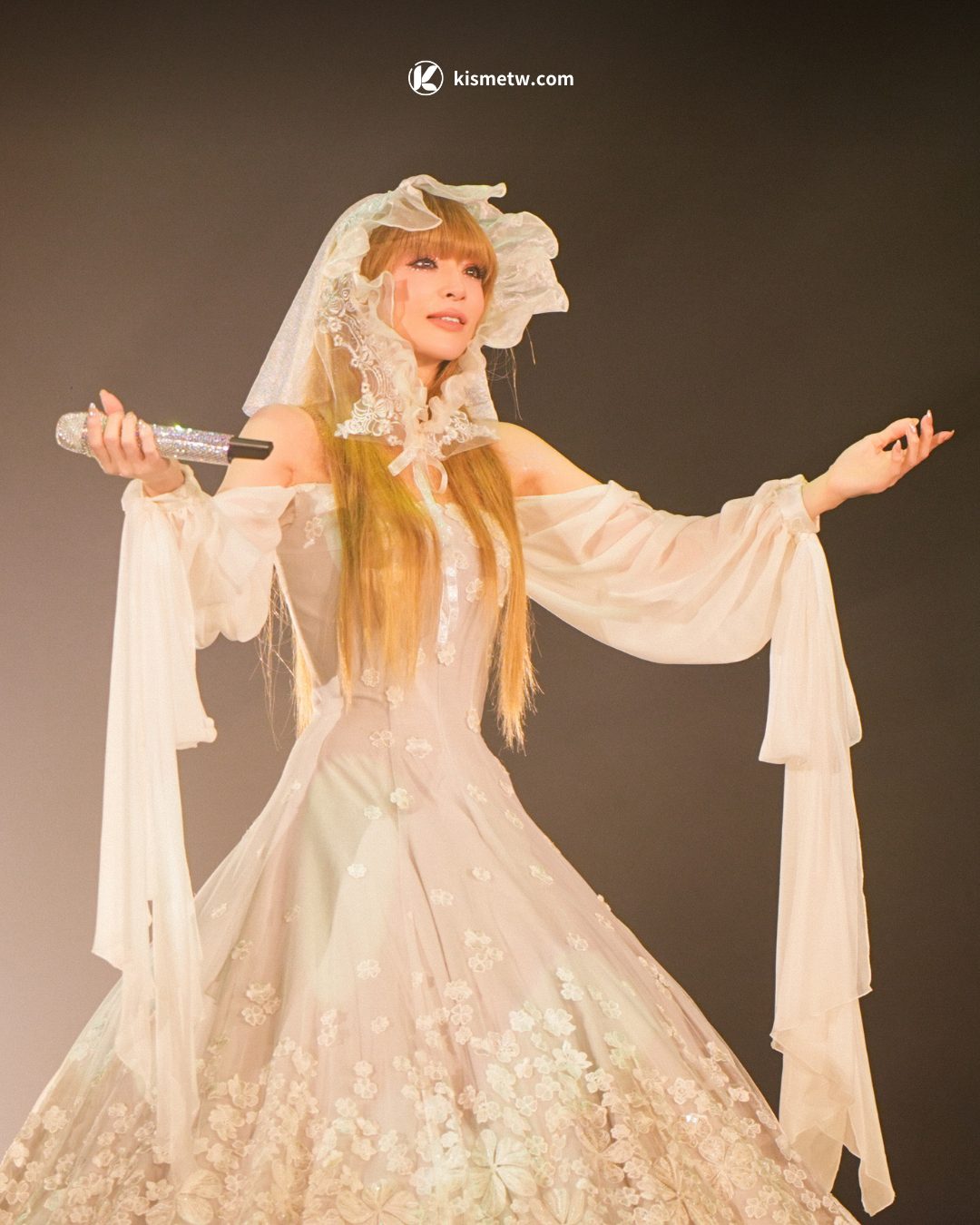 濱崎步 2025 台北演唱會再加場 秒殺完售後加碼 81 場次引爆搶票熱潮2