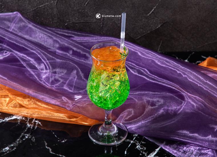 LE SSERAFIM快閃咖啡店登場｜EASY CRAZY HOT期間限定餐點與限定周邊全面公開11