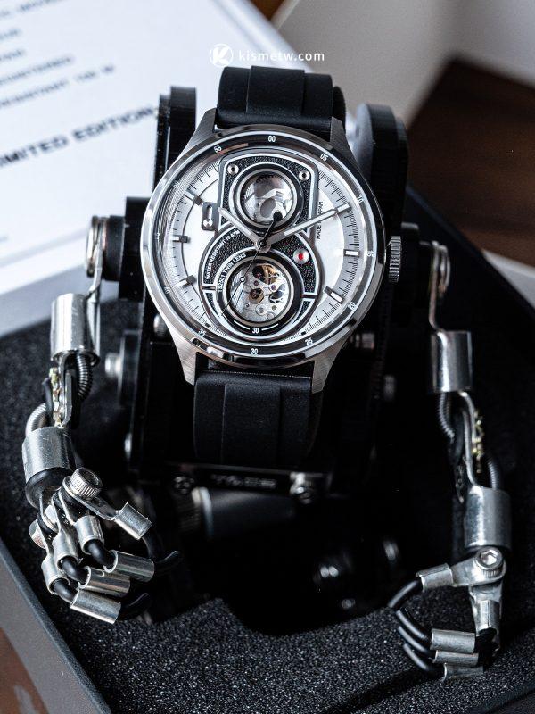 PRI X啟動首作，TACS × Robotoys全球限量「光之白Lumiere Blanc」僅59套發售 9