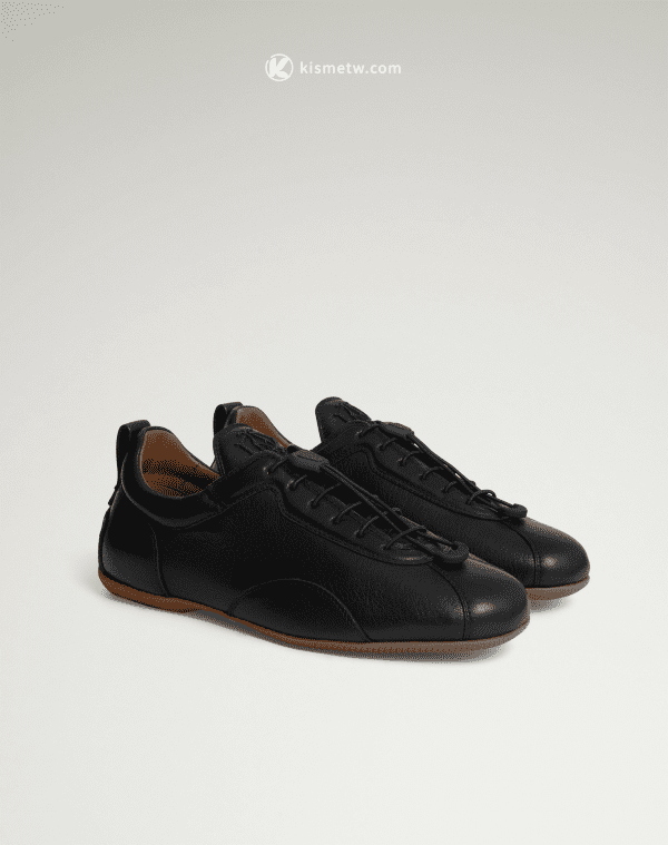 dunhill Davies Automotive 鹿皮運動鞋｜英倫工藝詮釋駕駛文化與當代紳士格調4