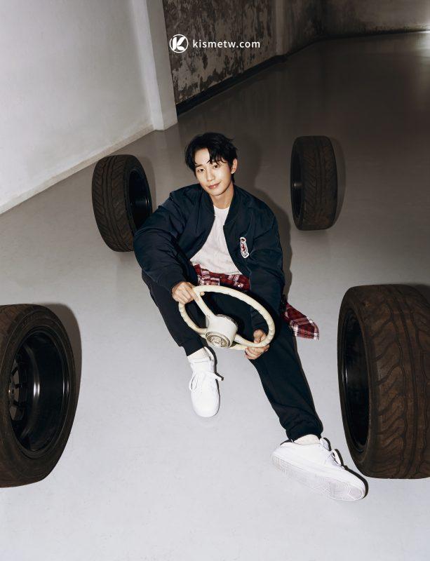 丁海寅演繹TOMMY HILFIGER 2025秋季「Hilfiger賽車俱樂部」｜復古賽車精神結合美式休閒新風貌5