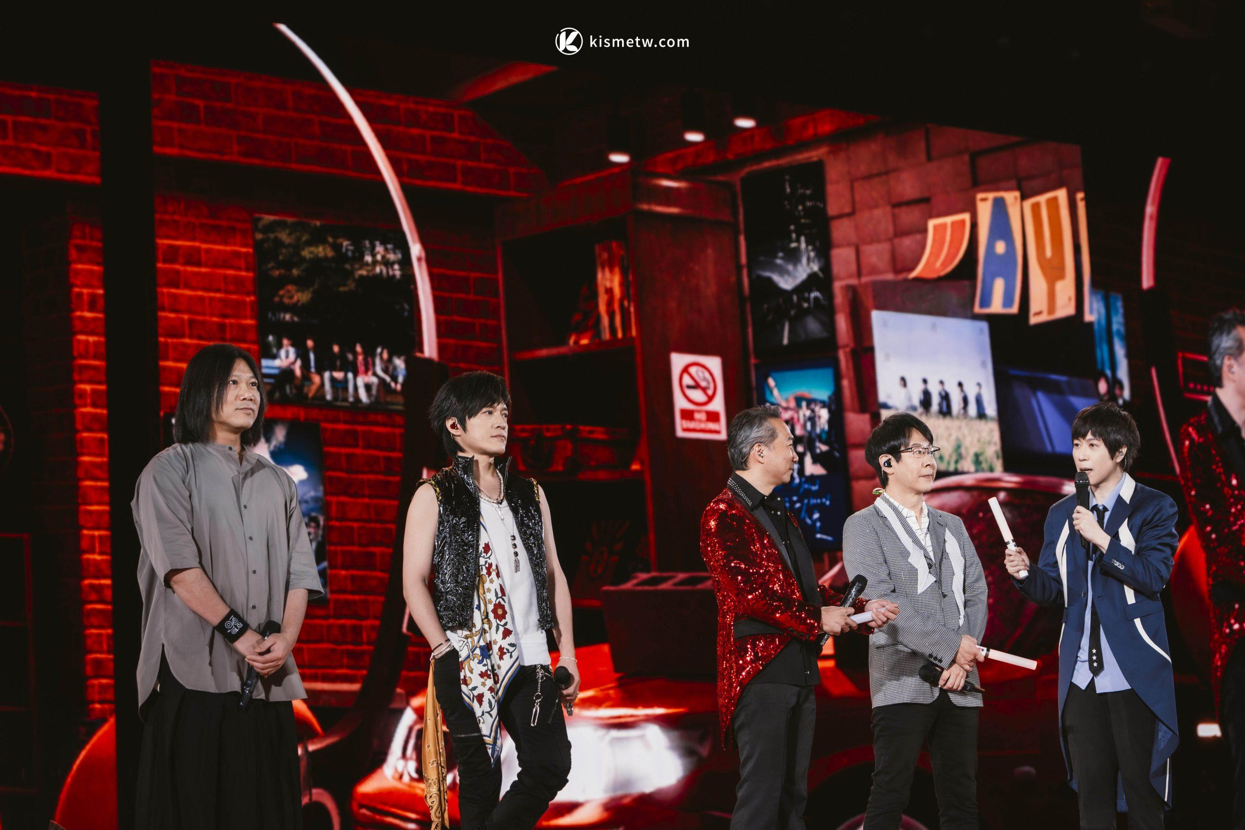 五月天《回到那一天》長沙站開唱，25週年巡演驚喜從搖滾唱到饒舌 (8)