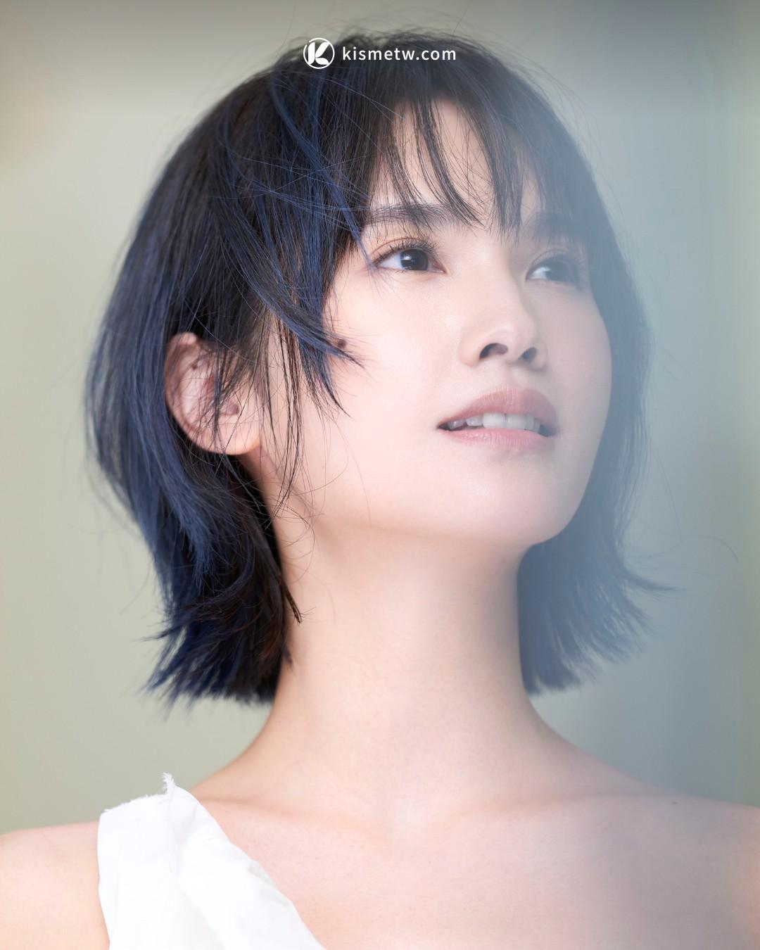 楊丞琳〈房間裡的大象〉MV 上線｜傾斜屋意象揭示心底恐懼與自我共處