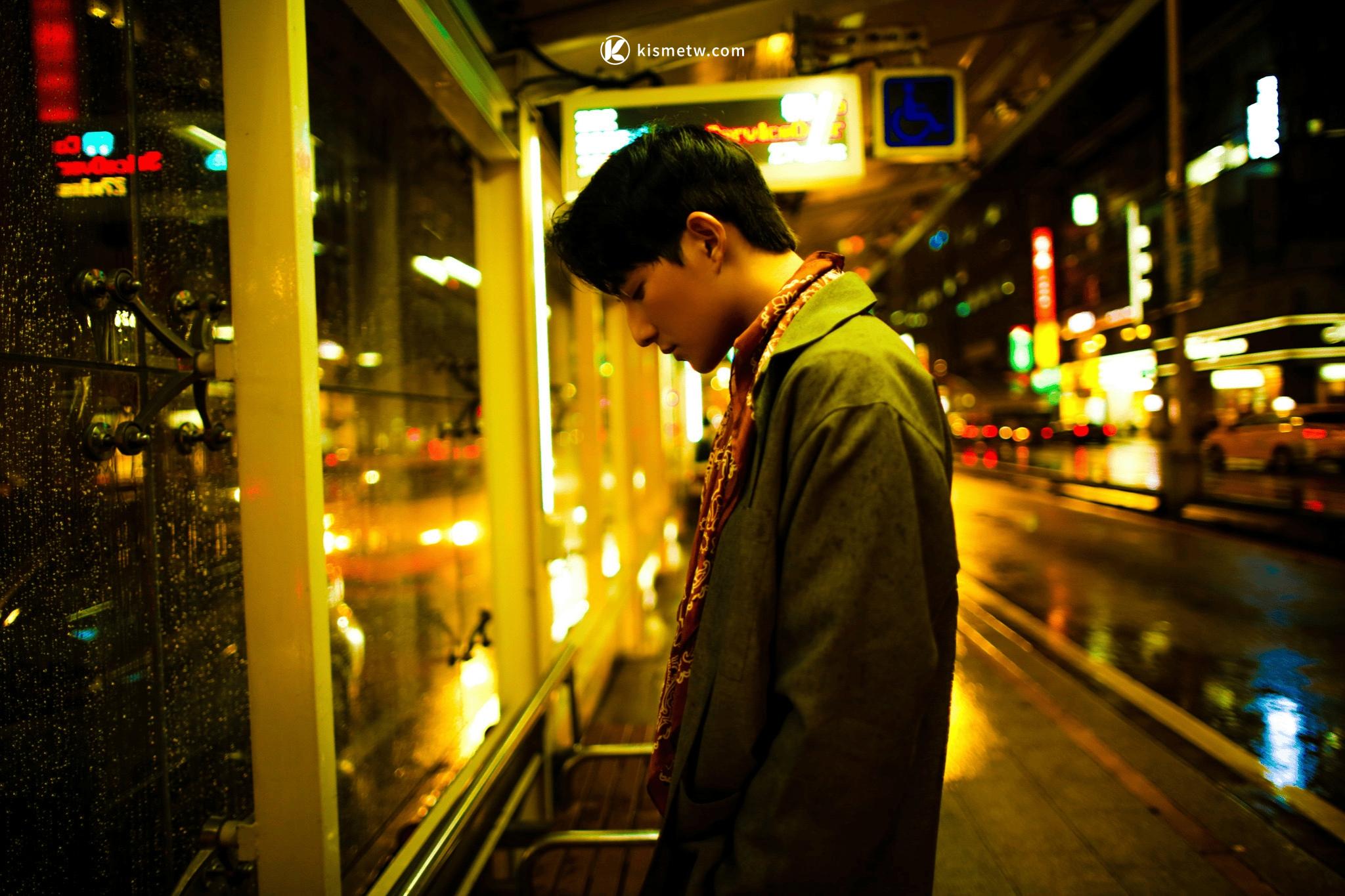 陳竟飛Shane首張專輯前夕推出〈雨城〉 重溫多雨歲月的青春日記 (2)