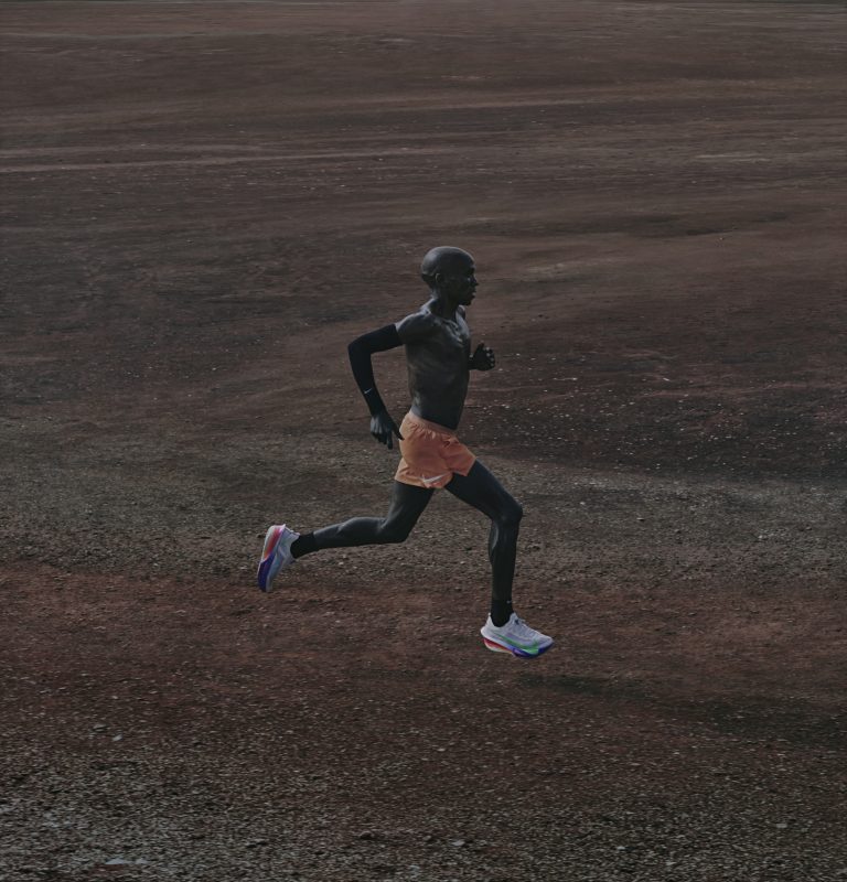 Eliud Kipchoge攜手NIKE開啟新篇章｜以自律與團隊信念詮釋奔跑精神再啟航5