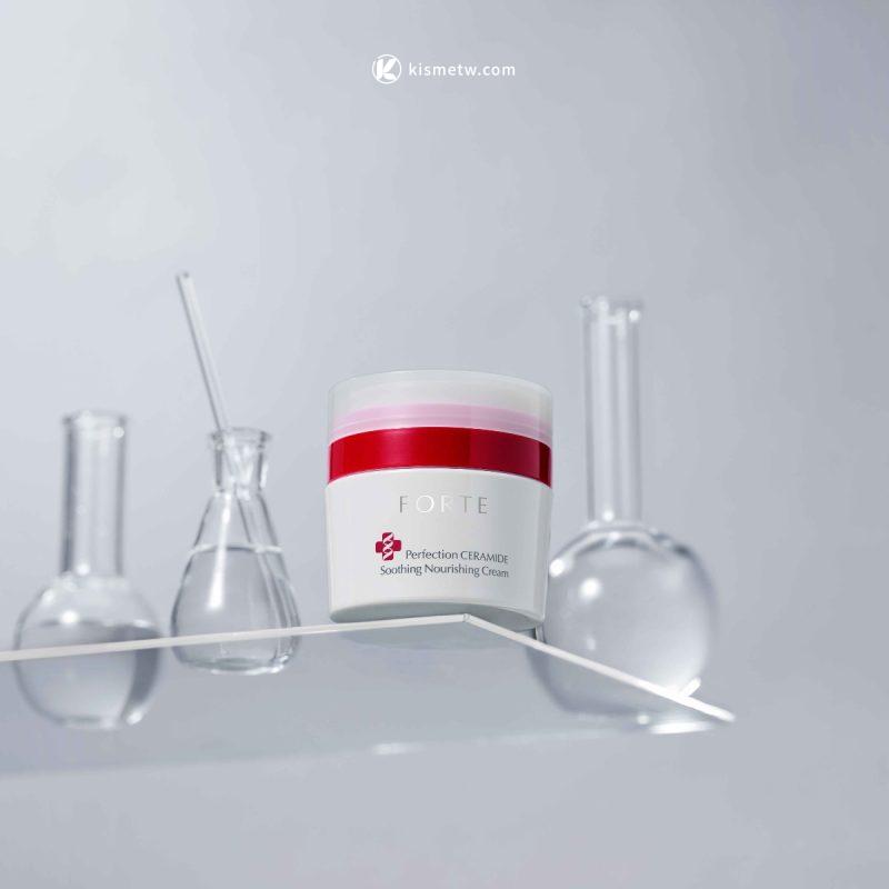 FORTE全新Ceramide舒緩系列進化上市｜專利醣基神經醯胺強化屏障 回復肌膚健康平衡4