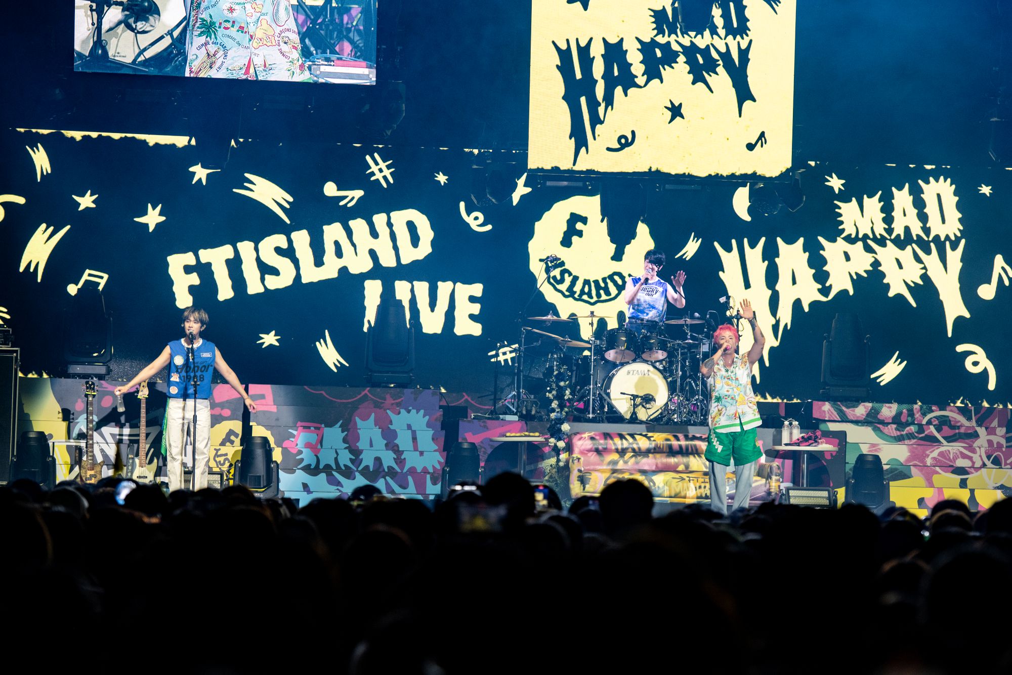 FTISLAND《MAD HAPPY》台北場熱力爆發 李洪基瘋狂放話「讓你連內褲都濕」引全場尖叫 (1)