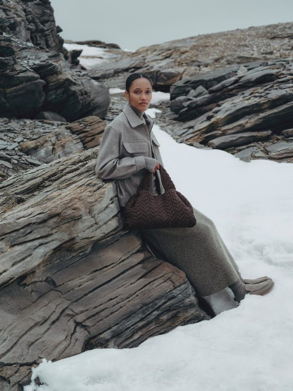 Polene美利奴羊毛系列：以自然質感譜寫冬日詩篇 Cyme與Neuf包款再現極簡工藝魅力11