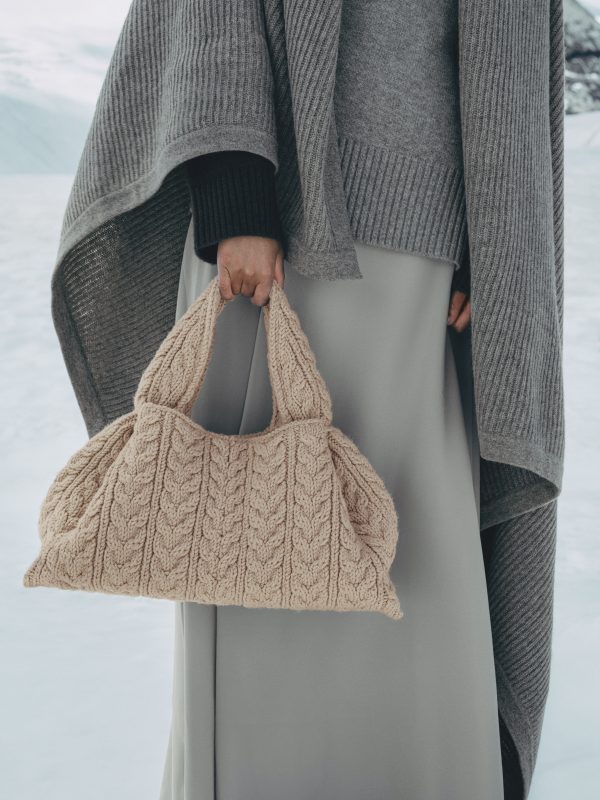 Polene美利奴羊毛系列：以自然質感譜寫冬日詩篇 Cyme與Neuf包款再現極簡工藝魅力14