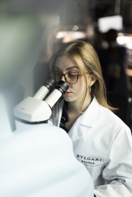 Scuola Bvlgari珠寶學校揭幕｜Valenza工坊開啟金工與寶石工藝全新教育篇章9